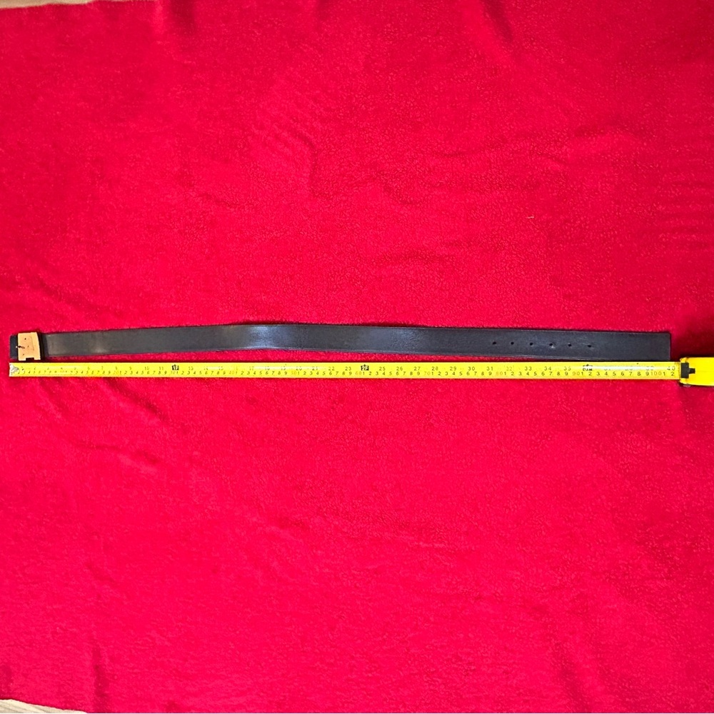 Louis Vuitton Initiales Leather Belt Brown Gold LV Buckle Size Small - Picture 9 of 10